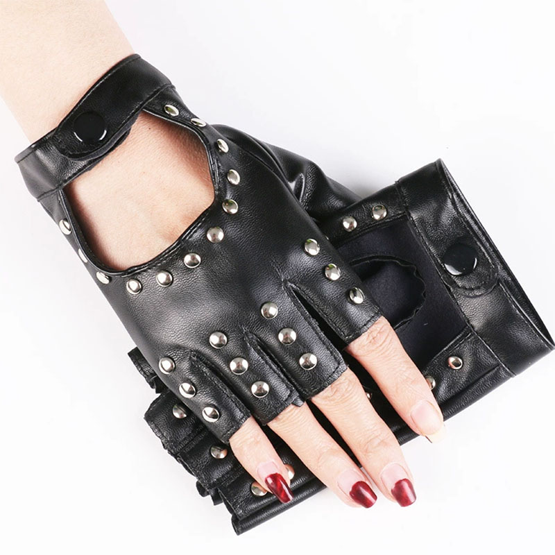 Пара коротких перчаток из иску – обзор и цена Leather Driving Glove